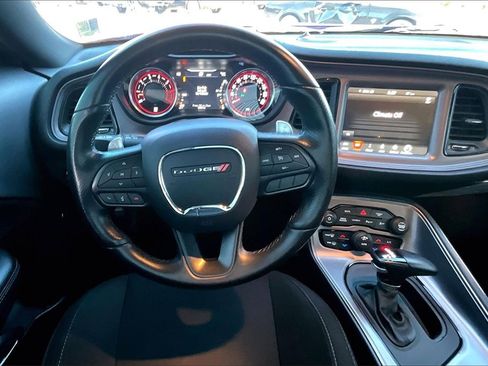 Used 2023 Dodge Challenger R/T Scat Pack image 5