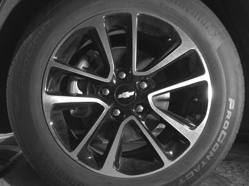 Used 2025 Chevrolet TrailBlazer LT FWD image 12