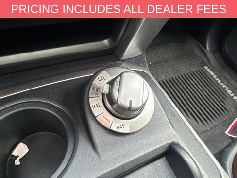Used 2018 Toyota 4Runner Limited AWD/4WD image 7
