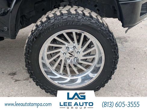 Used 2018 Ford F150 Platinum w/ Equipment Group 701A Luxury AWD/4WD image 10