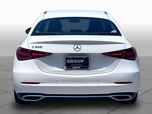 Used 2023 Mercedes-Benz C 300 Sedan image 4