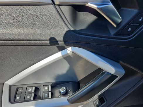 Used 2021 Audi Q3 2.0T Premium w/ Convenience Package image 15