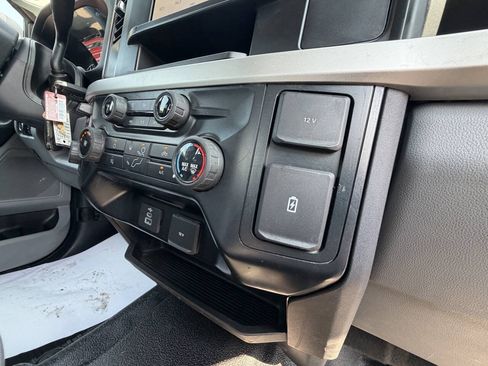 Used 2023 Ford F250 XL w/ Snow Plow Prep Package AWD/4WD image 29