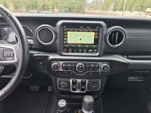 Used 2021 Jeep Wrangler Unlimited Sahara w/ Cold Weather Group image 26