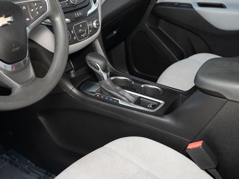 Used 2022 Chevrolet Equinox LT FWD image 35