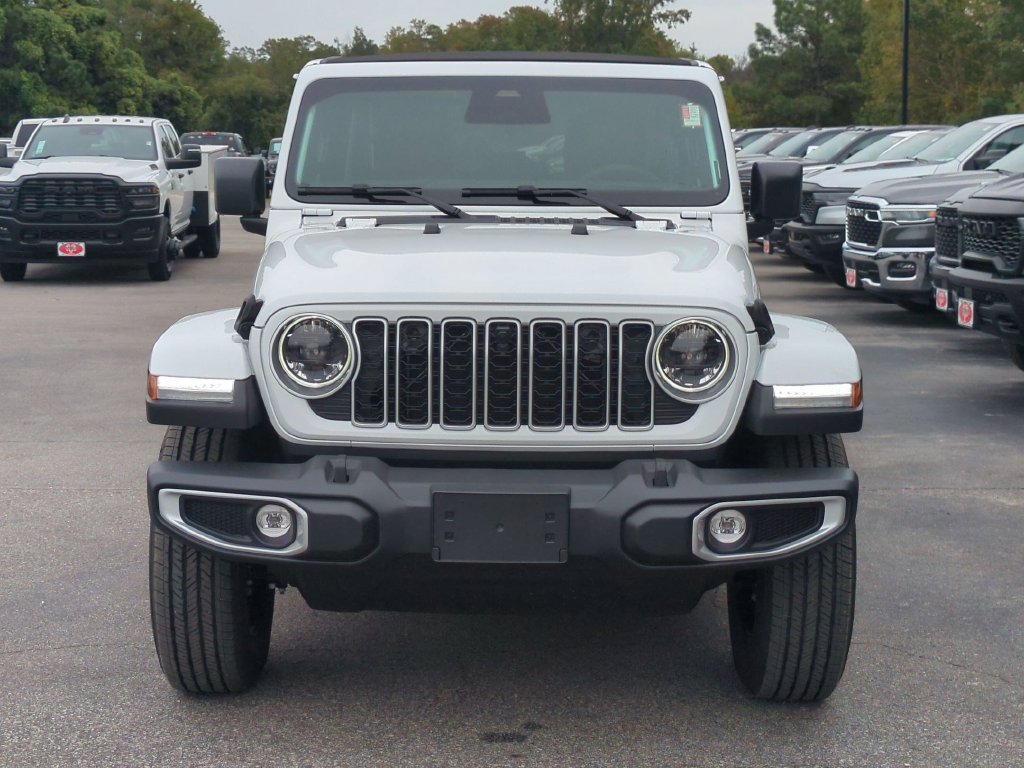 New 2027 Jeep Wrangler Unlimited Sahara AWD/4WD image 9