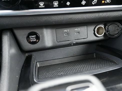 Used 2025 Nissan Rogue SV image 30