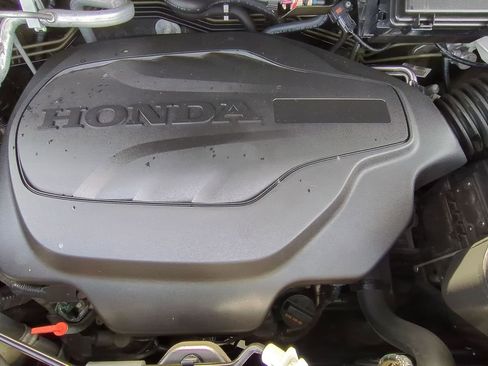 Used 2021 Honda Passport Sport image 13