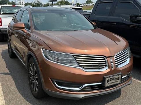 Used 2017 Lincoln MKX Black Label w/ Driver Assistance Package FWD image 1
