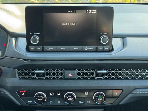 Certified 2023 Honda Accord EX image 14
