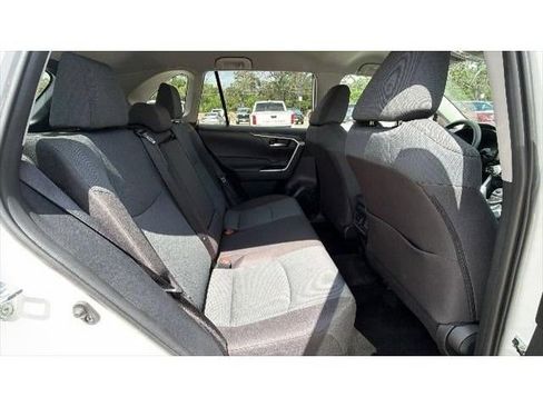 Certified 2025 Toyota RAV4 XLE AWD/4WD image 37