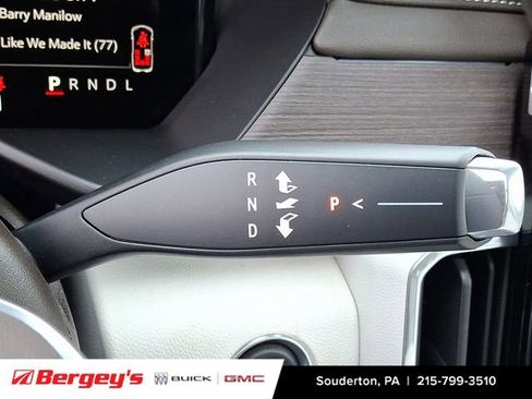 New 2026 GMC Acadia Denali w/ Super Cruise Package image 13