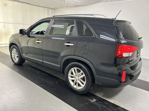 Used 2015 Kia Sorento LX AWD/4WD image 7
