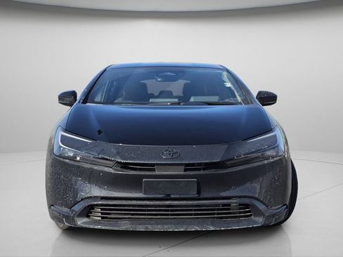 New 2026 Toyota Prius Plug-In Hybrid FWD image 3