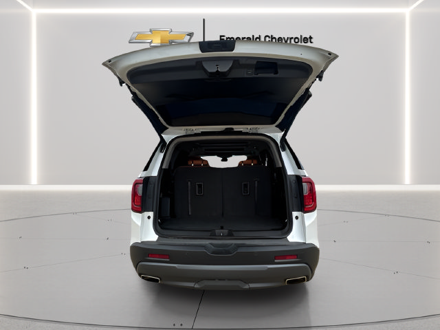 Used 2020 GMC Acadia AT4 w/ GMC Pro Grade Package AWD/4WD image 9