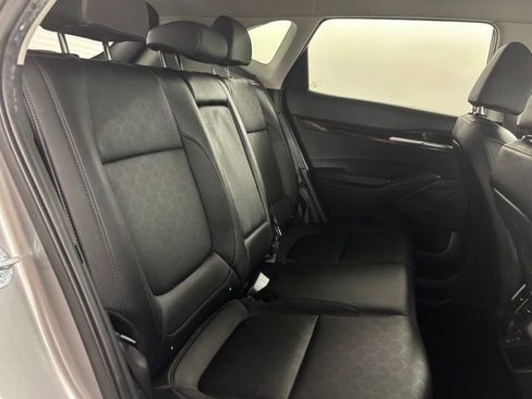 Used 2024 Kia Seltos EX image 13