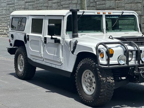 Used 1996 HUMMER H1 4-Door Wagon AWD/4WD image 39
