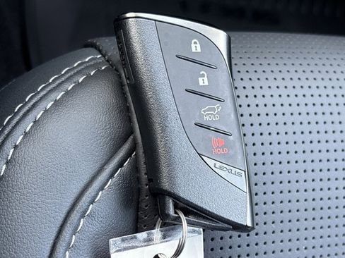 Used 2025 Lexus GX 550 image 52