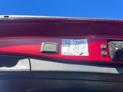 Used 2024 Toyota RAV4 Limited image 13