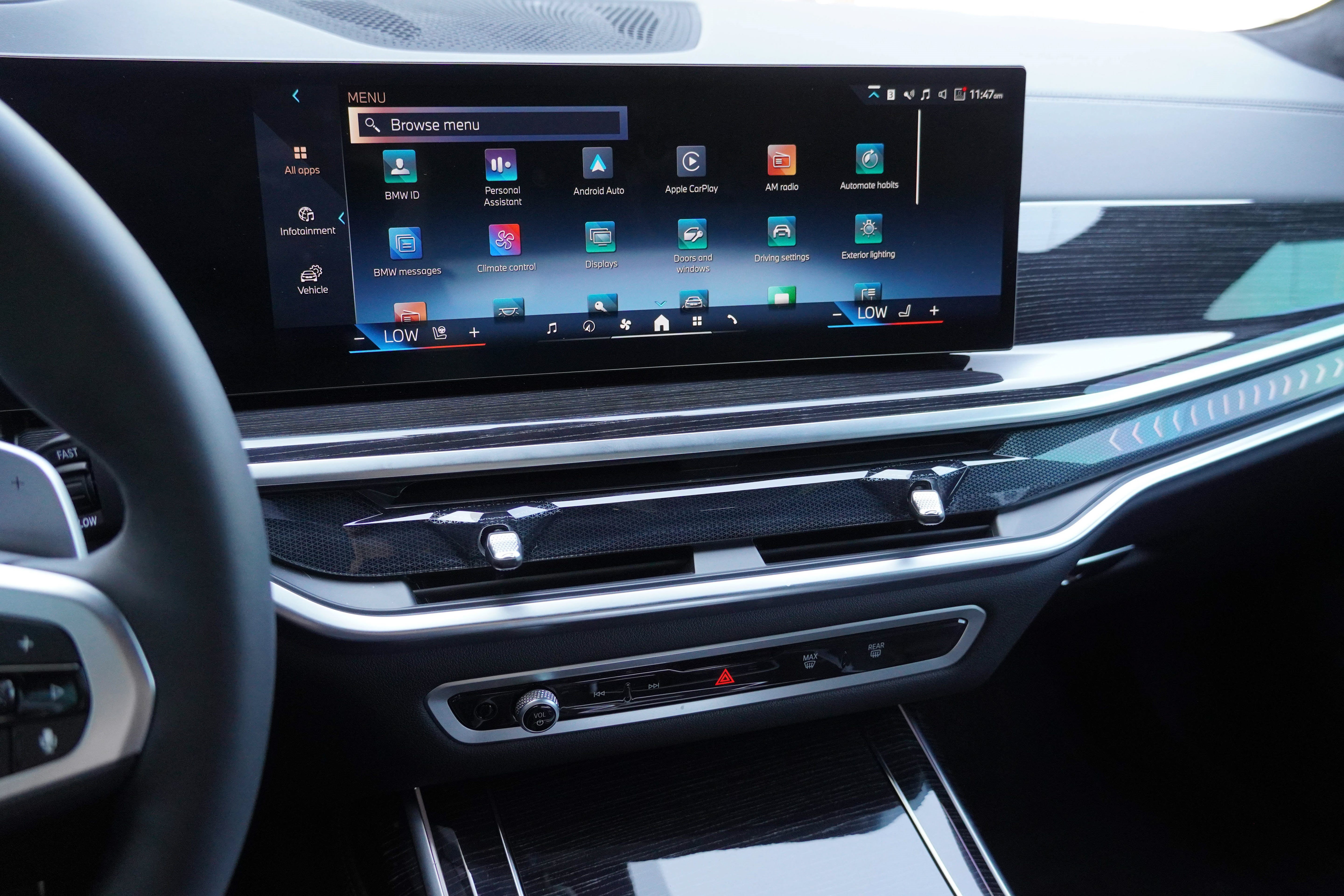 Certified 2027 BMW X7 xDrive40i w/ M Sport Package AWD/4WD image 25