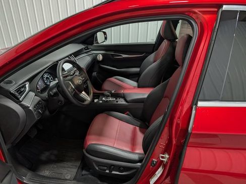 Used 2023 INFINITI QX55 Sensory w/ Lighting Package AWD/4WD image 16