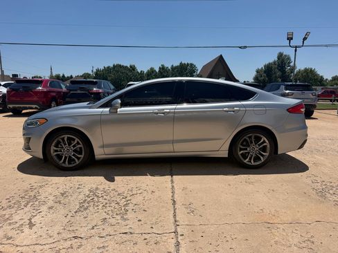 Used 2020 Ford Fusion SEL FWD image 4