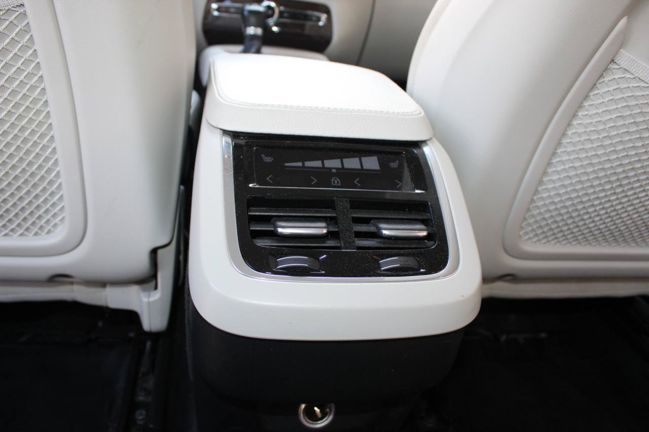 Used 2019 Volvo XC90 T5 Momentum w/ Protection Package AWD/4WD image 21