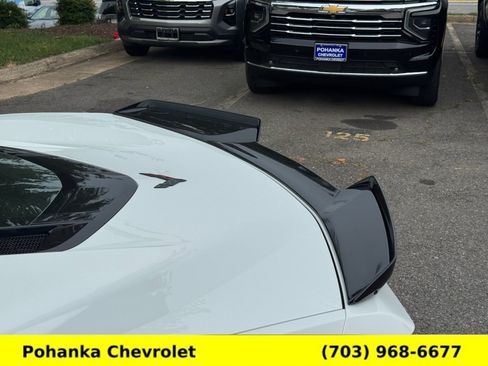 Used 2026 Chevrolet Corvette Z06 RWD image 8