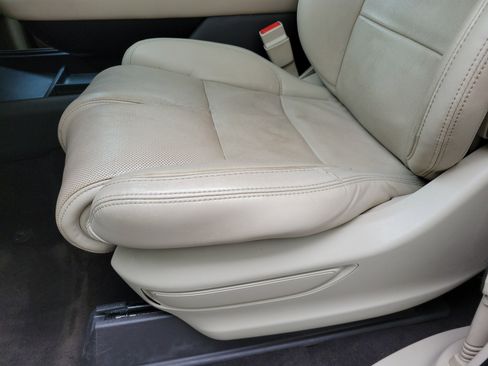 Used 2020 Lincoln Navigator Reserve RWD image 10