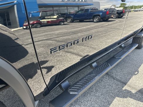 Certified 2021 Chevrolet Silverado 2500 Custom w/ Custom Value Package AWD/4WD image 4