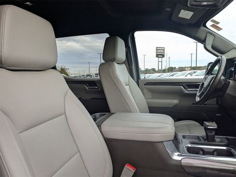 Used 2023 Chevrolet Silverado 1500 LTZ w/ LTZ Convenience Package II image 22