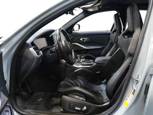 Used 2021 BMW M3 Competition w/ Executive Package image 31