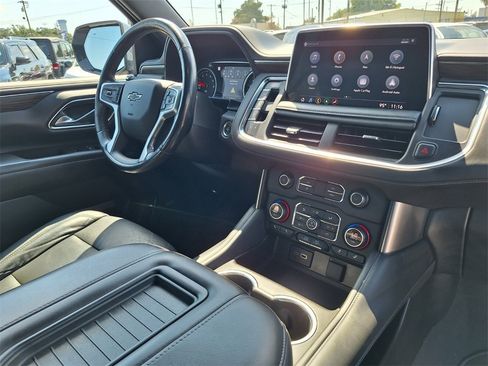 Used 2021 Chevrolet Tahoe Z71 w/ Z71 Off-Road Package image 29