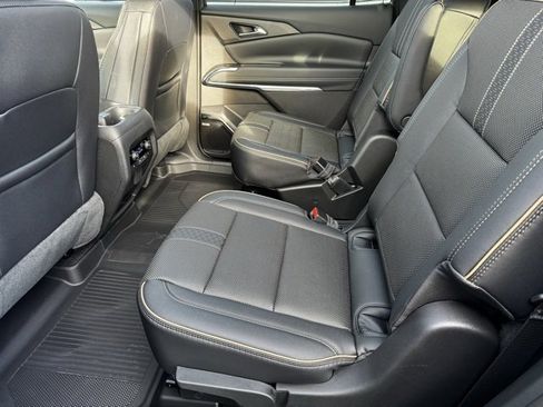 New 2026 Chevrolet Traverse High Country image 7