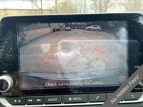 Used 2022 Nissan Altima 2.5 SV FWD image 18