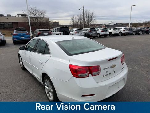 Used 2014 Chevrolet Malibu LT w/ Power Convenience Package FWD image 8