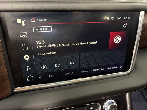 Used 2023 GMC Yukon XL Denali Ultimate image 26