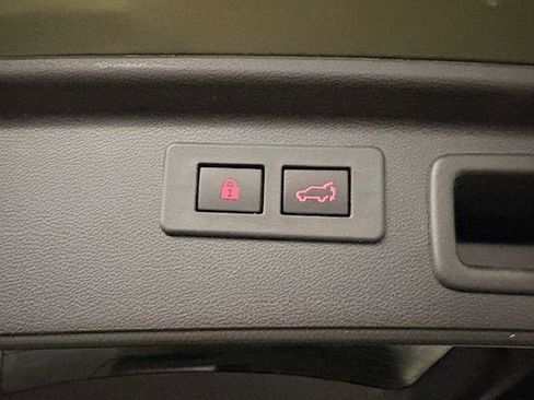 Used 2021 Subaru Forester Touring w/ Popular Package #2 AWD/4WD image 10