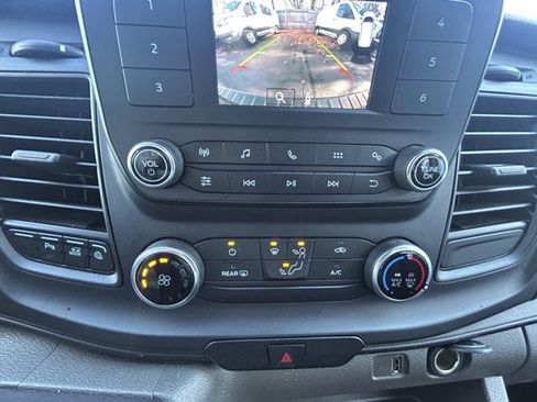 Used 2021 Ford Transit 350 XLT image 22