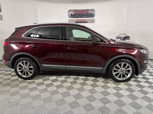 Used 2019 Lincoln MKC Select w/ Select Plus Package image 3