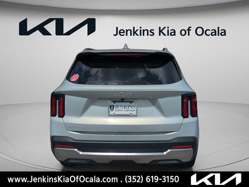 New 2026 Kia Sorento S w/ S Panoramic Sunroof Package FWD image 4