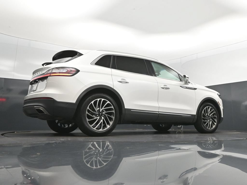 Used 2020 Lincoln Nautilus Reserve w/ Equipment Group 201A FWD image 42