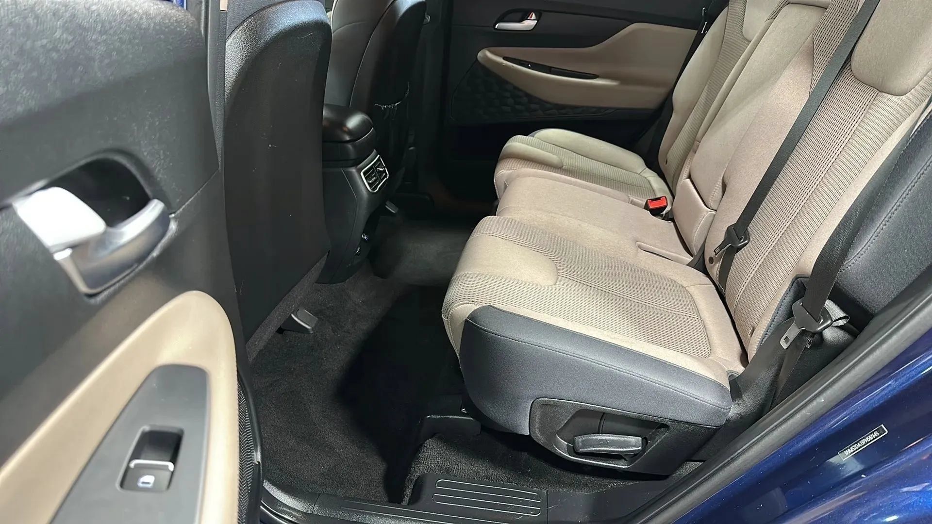 Used 2023 Hyundai Santa Fe SEL AWD/4WD image 11