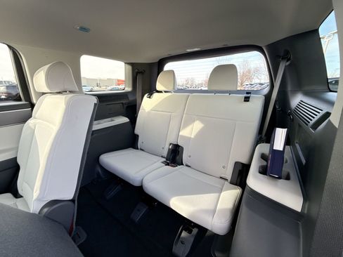 New 2026 Hyundai Santa Fe SE AWD/4WD image 24