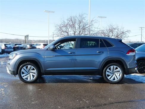 Certified 2023 Volkswagen Atlas Cross Sport SE image 4