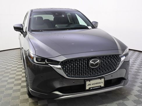 New 2025 MAZDA CX-5 Signature image 9