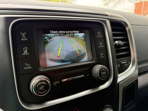 Used 2017 RAM 2500 SLT image 19