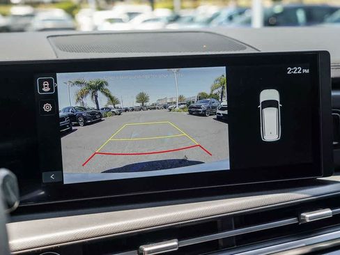 Used 2025 Hyundai Santa Fe SEL FWD image 22
