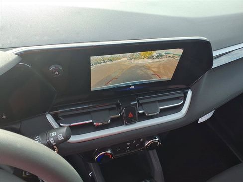 New 2026 Chevrolet TrailBlazer LT image 9