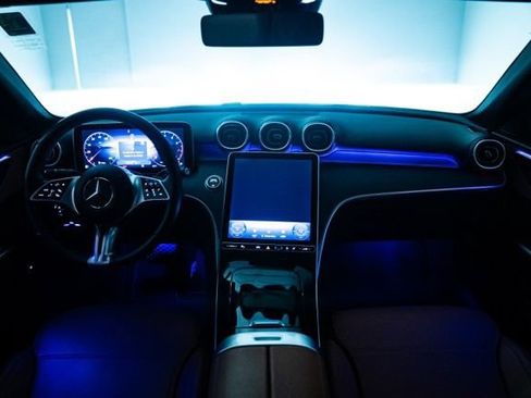 Used 2025 Mercedes-Benz C 300 4MATIC Sedan image 42